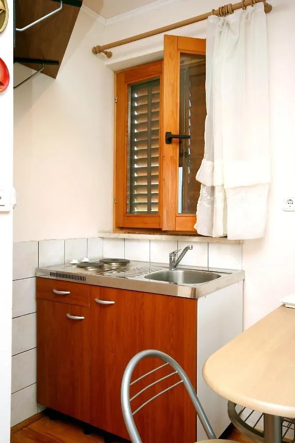 Apartments For Families With Children Crikvenica - 5554